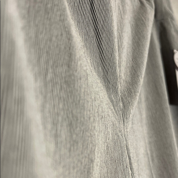 Premise Gray White Stripe Capri Tummy Control Trousers - Picture 4 of 10